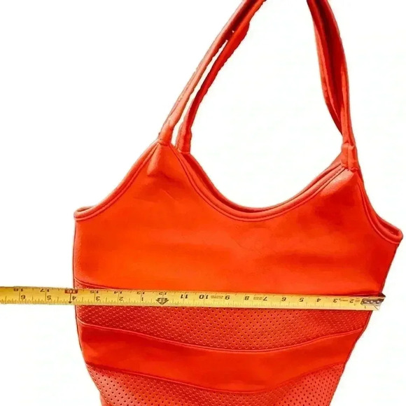 Beautiful Vibrant Tangerine Tote. - Picture 11 of 16